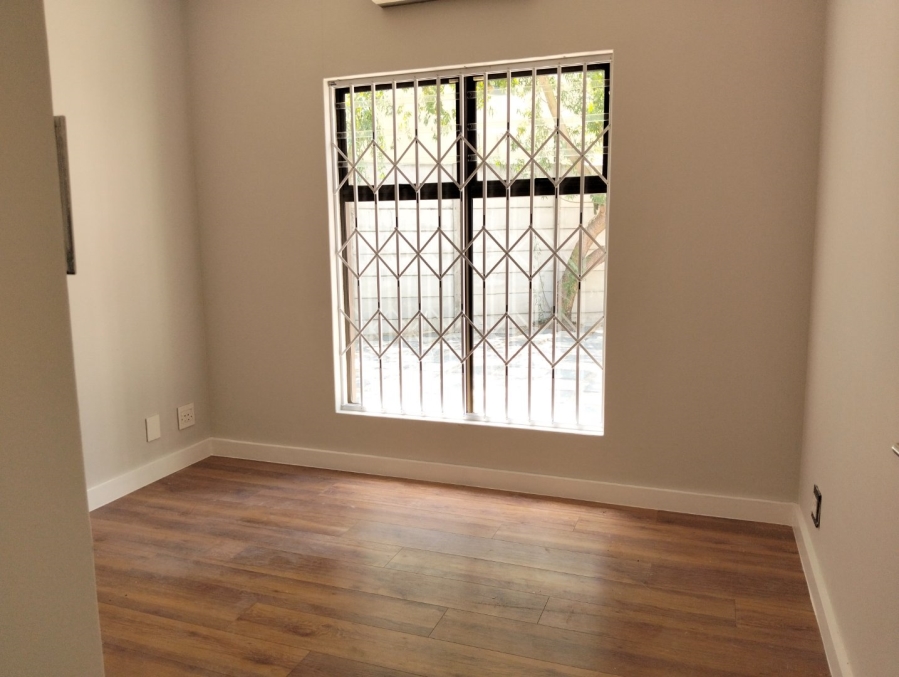 4 Bedroom Property for Sale in Parklands North Western Cape